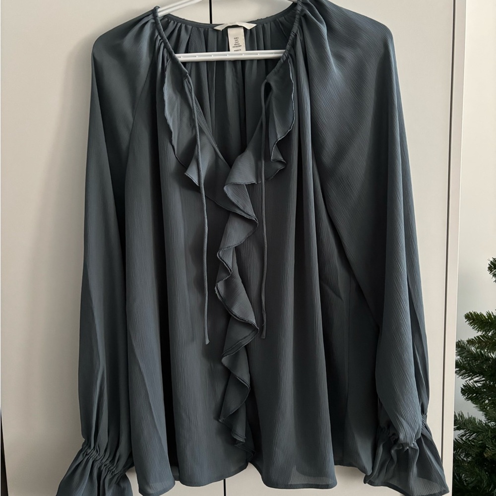 H&M Ruffled Blouse - Dark Gray